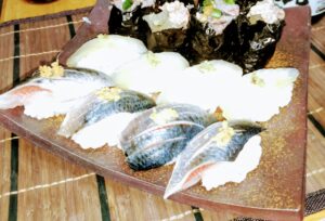 鰯・鮃の握り、鮃の肝叩き軍艦